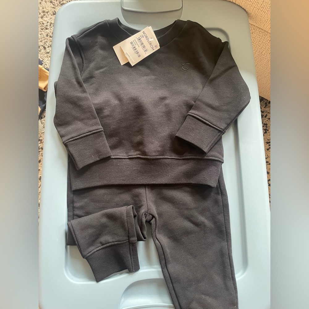 NORDSTROM SWEATSUIT